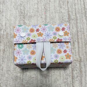 Foldable Eyeglass Storage Box